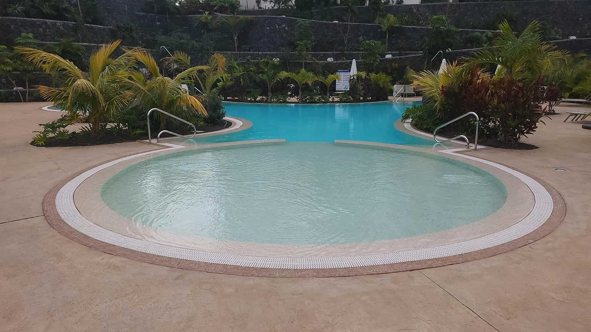 Appartamento Penthouse With Jacuzzi, Ocean And Pool Views Palm-mar Spagna