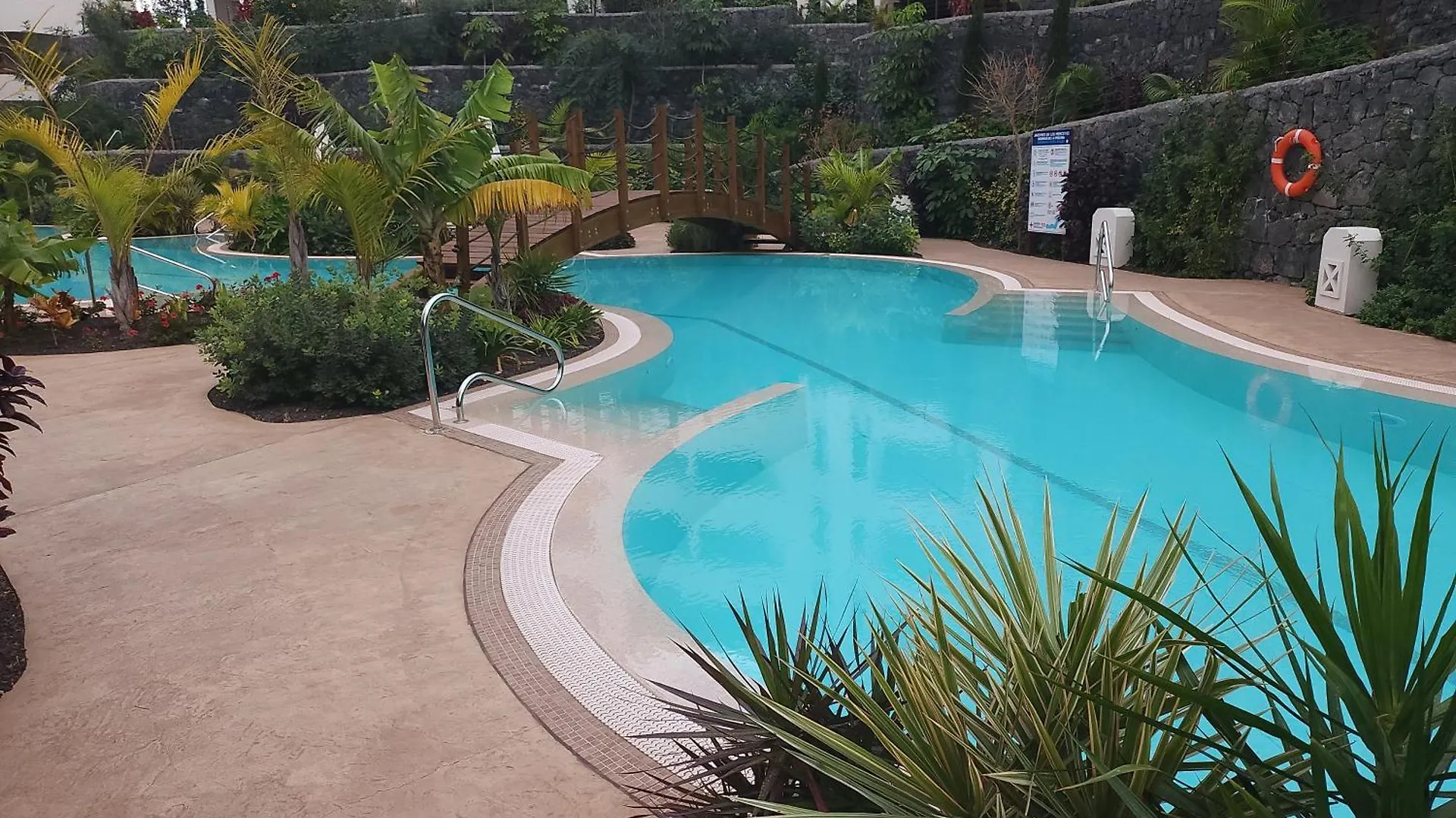 Appartamento Penthouse With Jacuzzi, Ocean And Pool Views Palm-mar